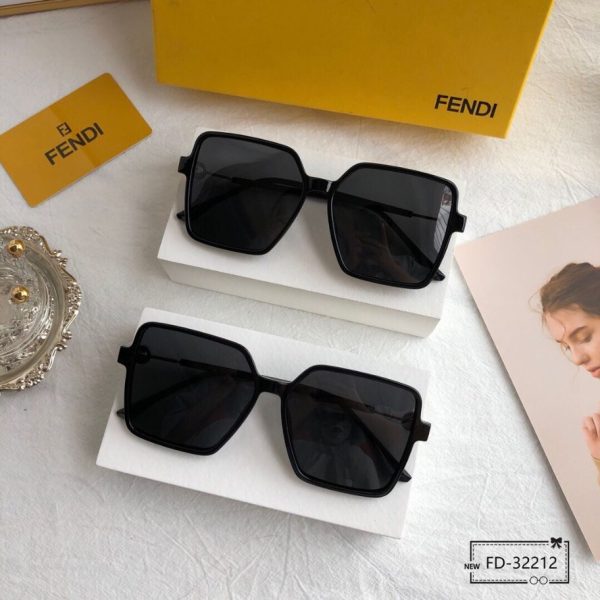 Fendi Sunglasses 32212