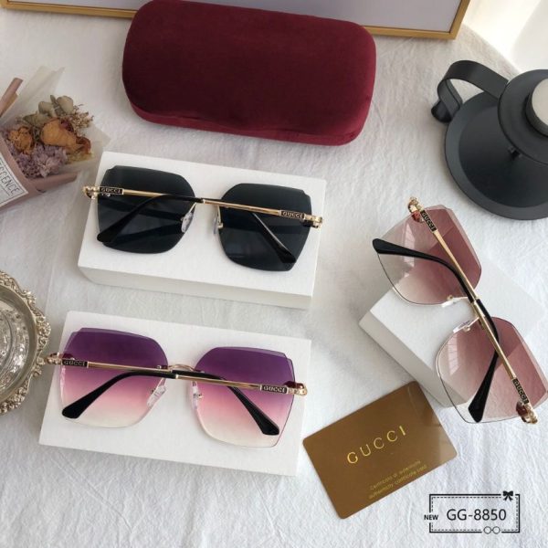 Gucci Sunglasses 8850