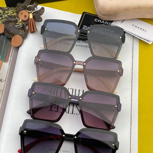 Chanel Sunglasses CH1880