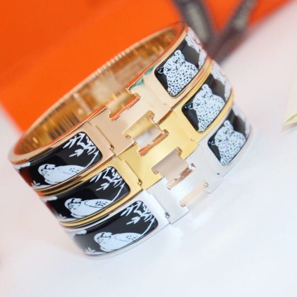 Hermes Clic Bangle hmjw1511o-zq