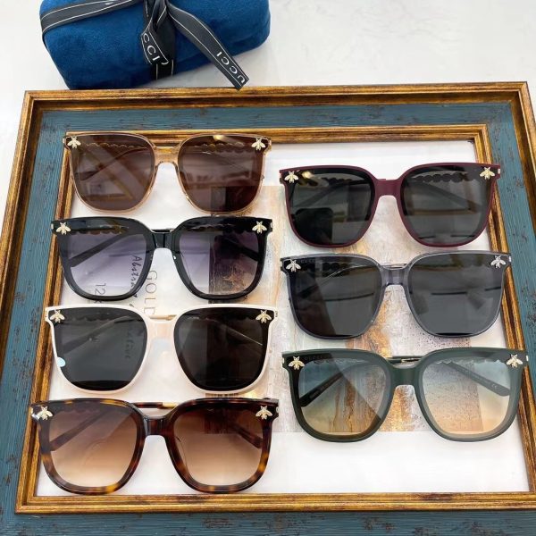 Gucci Sunglasses GG0891