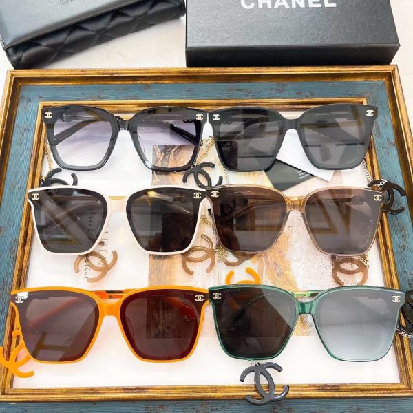 Chanel Sunglasses CH7211