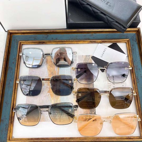 Chanel Sunglasses CH7322