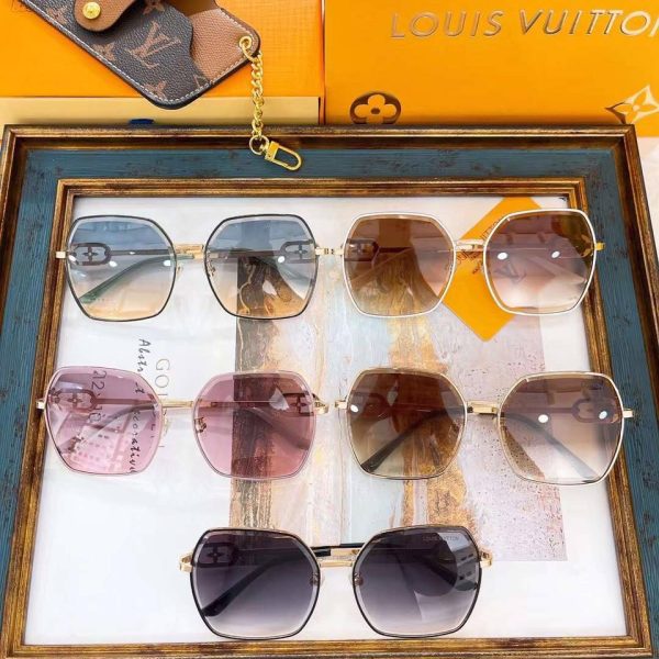 Louis Vuitton Sunglasses Z1725E
