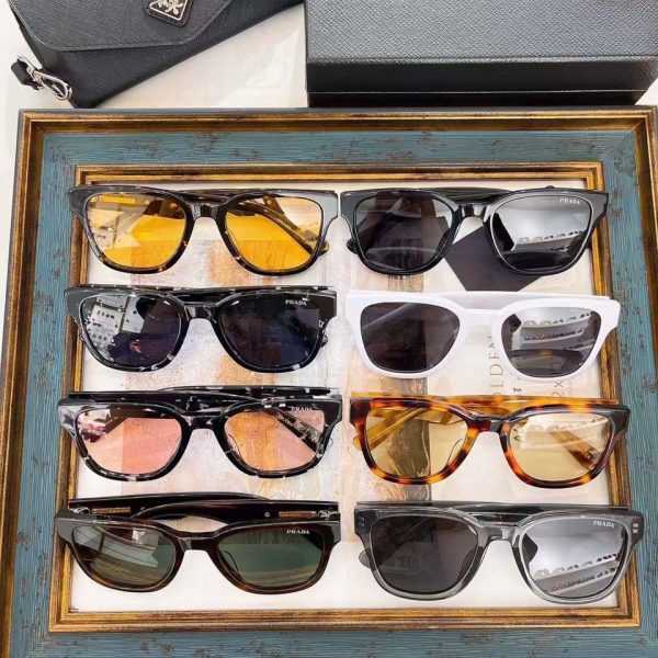 Prada Sunglasses SPR A04S