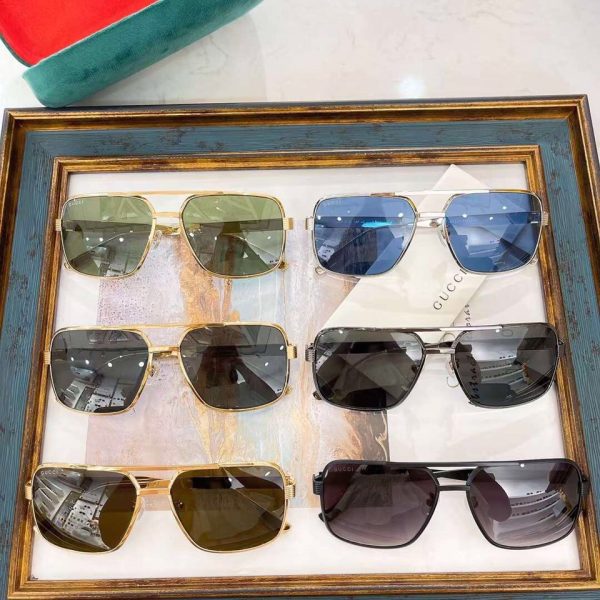 Gucci Sunglasses GG1512S