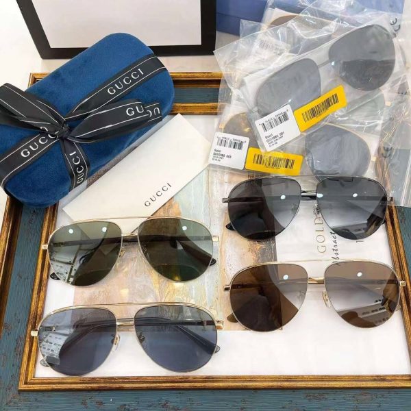 Gucci Sunglasses GG1098S