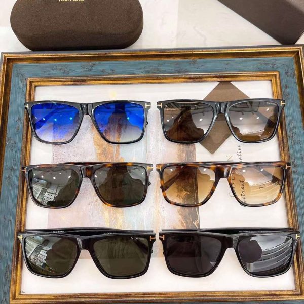Tomford Sunglasses FT0832
