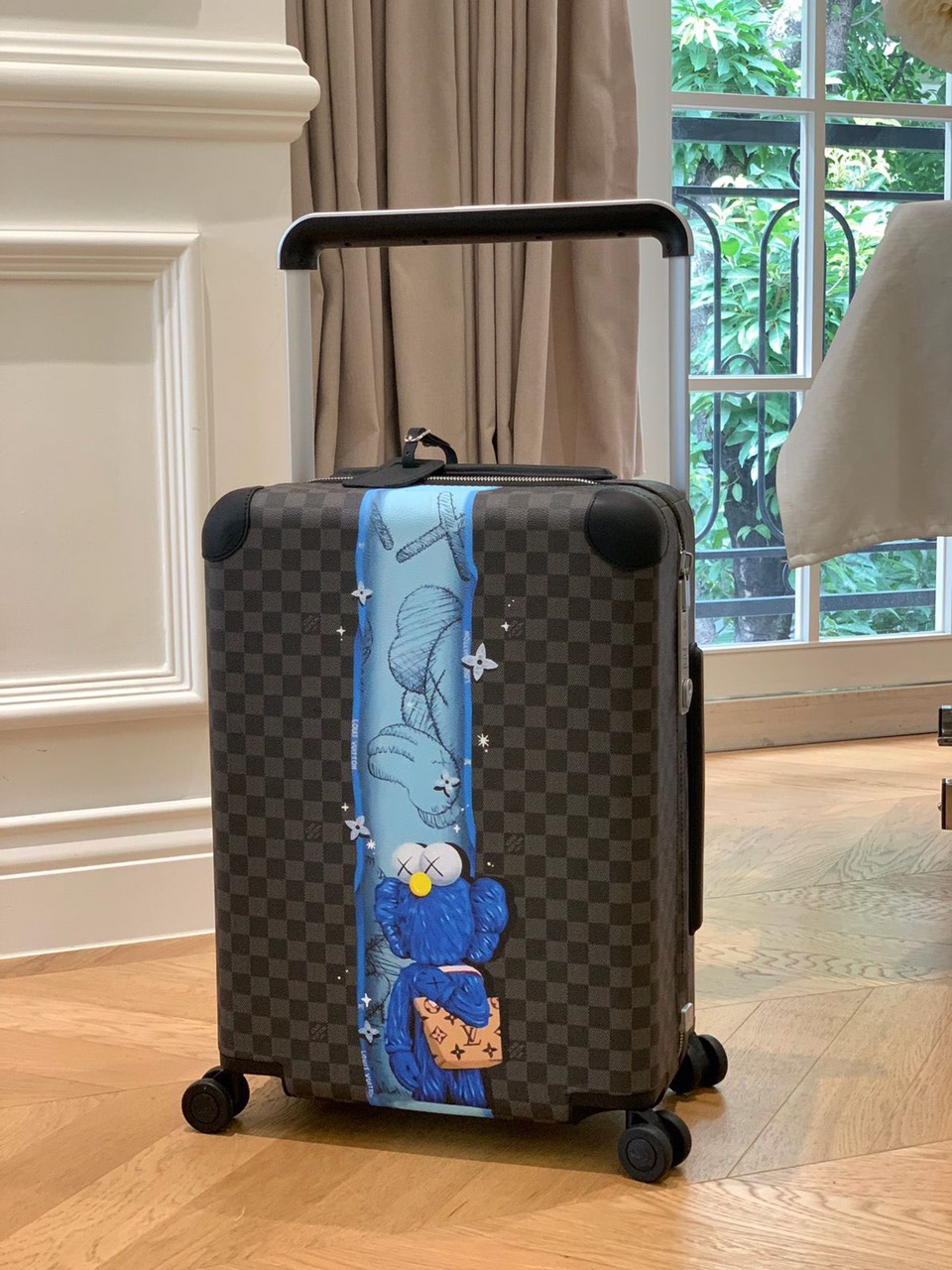 LOUIS VUITTON HORIZON 55 LUGGAGE (Copy) - Image 6