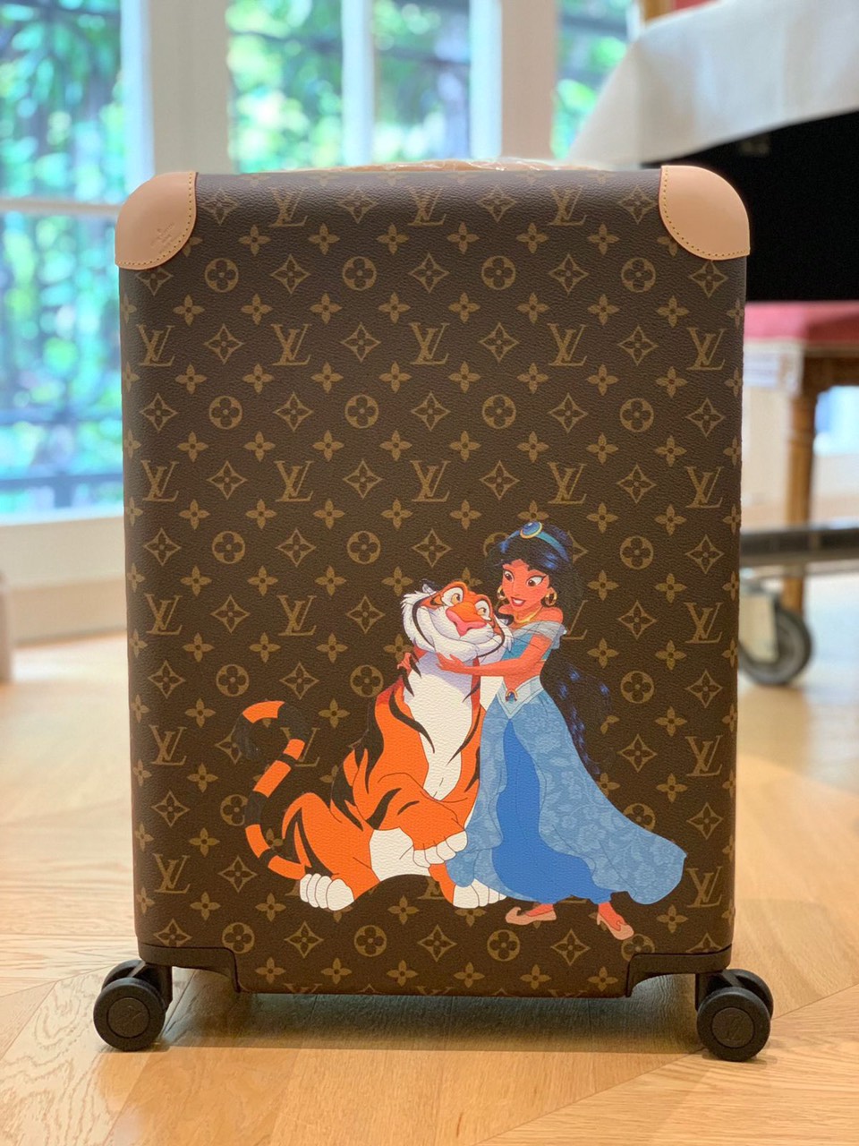 LOUIS VUITTON HORIZON 55