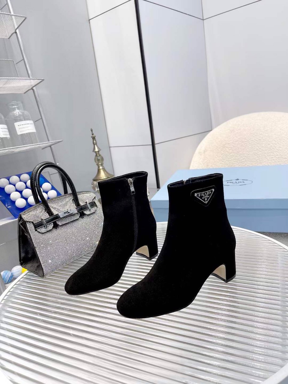 Prada Logo-plaque Leather Ankle Boots - Image 5