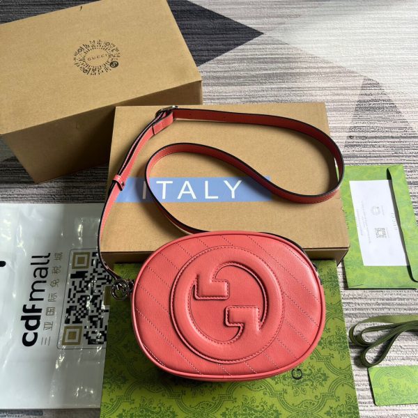 Gucci Blondie Shoulder Bag