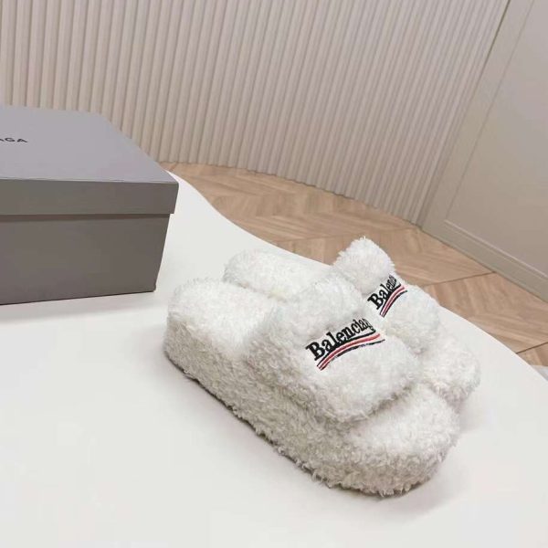 Balenciaga Winter Women's Furry Slipper