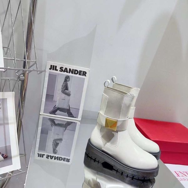 Valentino Garavani Totaloop Boots