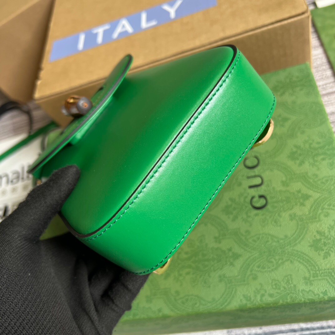 Gucci Bamboo Shoulder Bags 702106 - Image 7