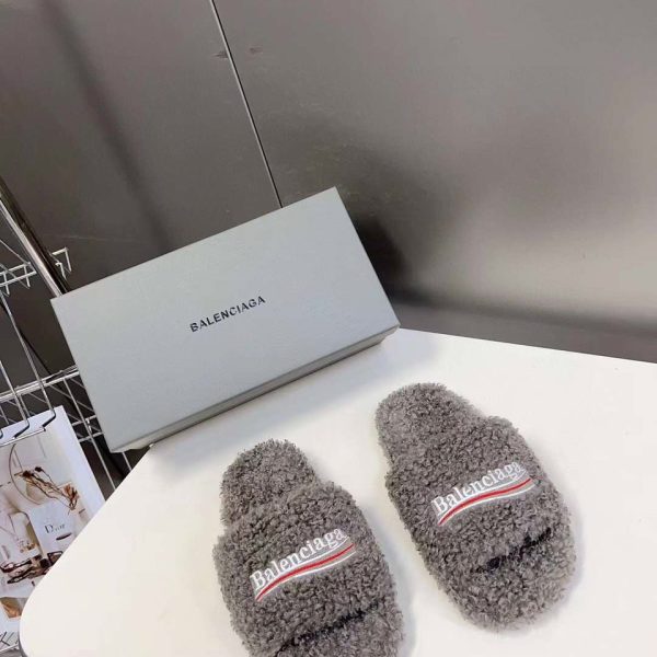 Balenciaga Furry Slipper Unisex