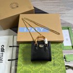 Gucci Diana Shouder Bags
