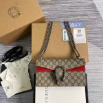 Gucci Dionysus Shoulder Bags