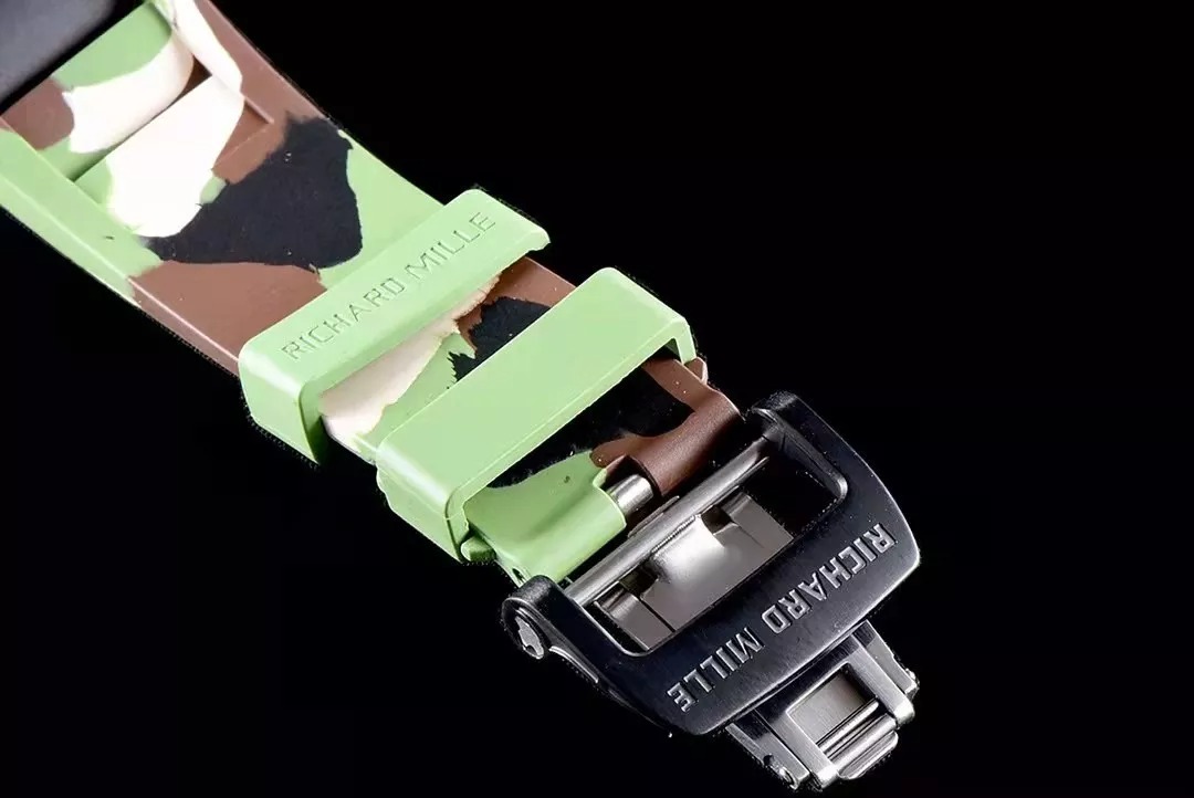 RM 35-01 Black Bezel Red Makers Camouflage Rubber Strap KV RUML3 - Image 7