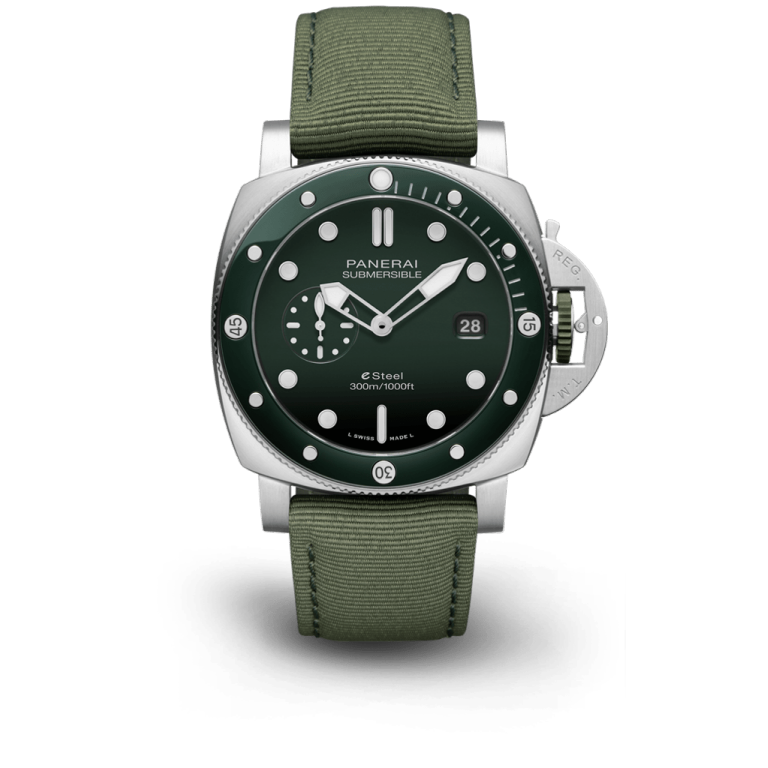 Submersible Green QuarantaQuattro ESteel Verde Smeraldo 44mm