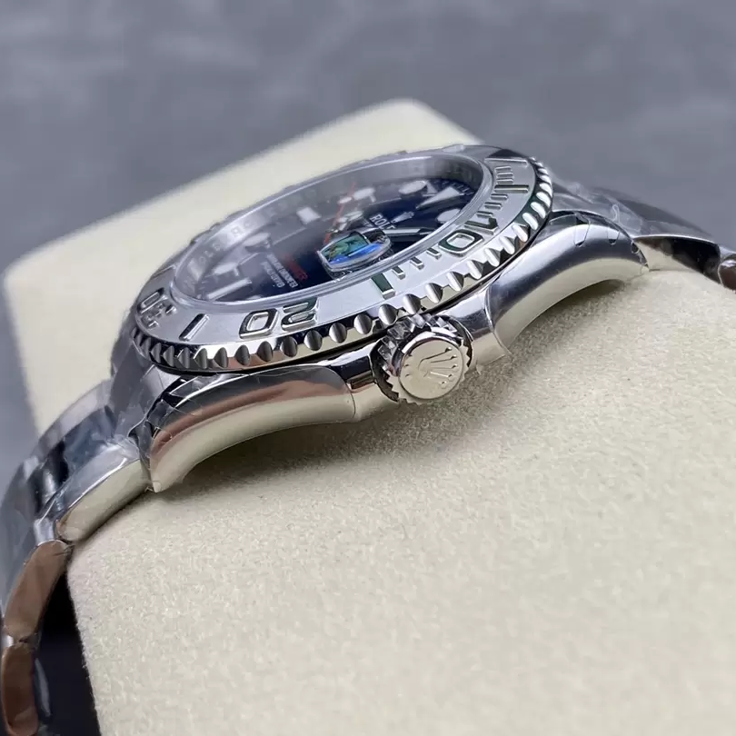 Yacht-Master Blue Dial 40mm - Image 5