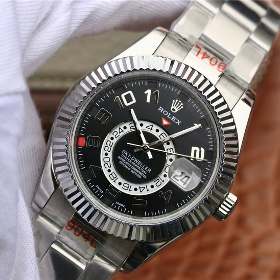 Sky-Dweller Black Dial 42mm - Image 7