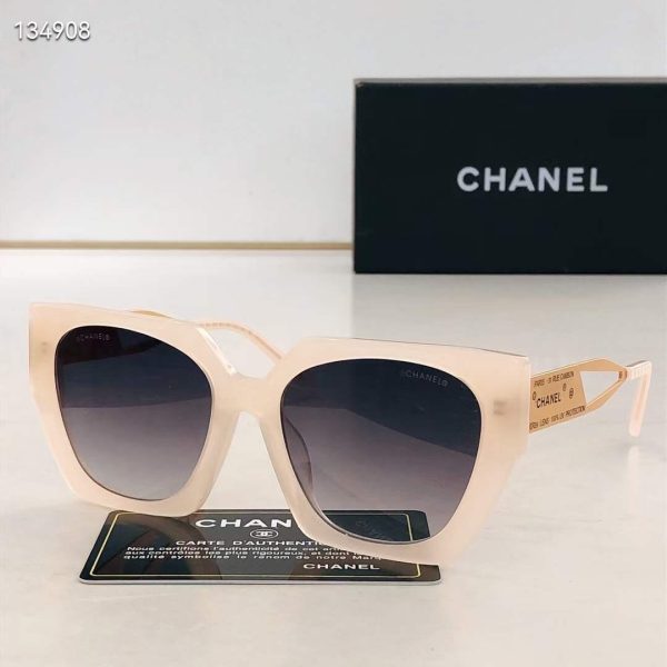 Chanel Sunglasses 10520