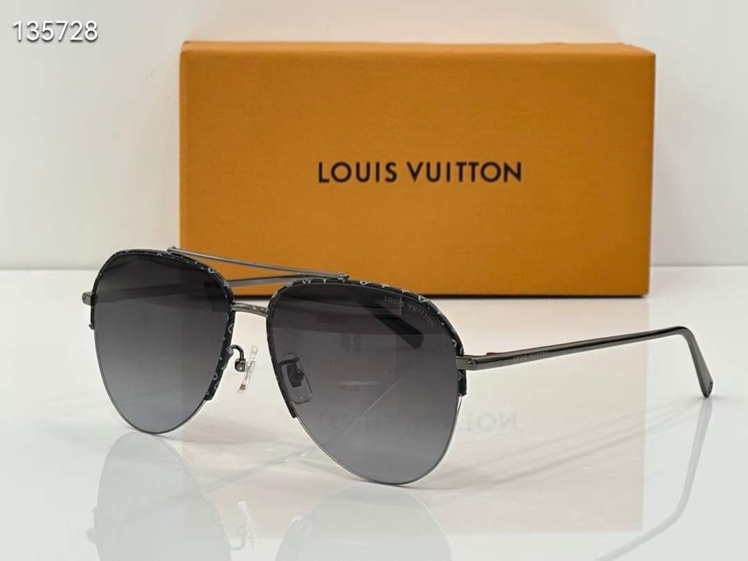 Louis Vuitton Sunglasses Z1243 - Image 10