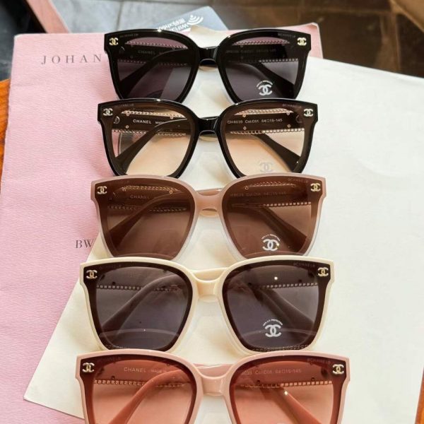 Chanel Sunglasses CH8039