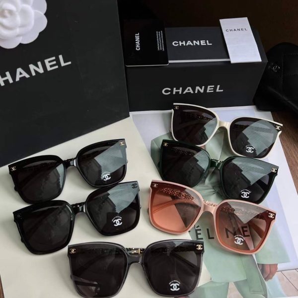 Chanel Sunglasses CH8031