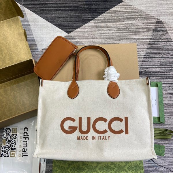 Gucci GG Supreme Tote Bags 772176