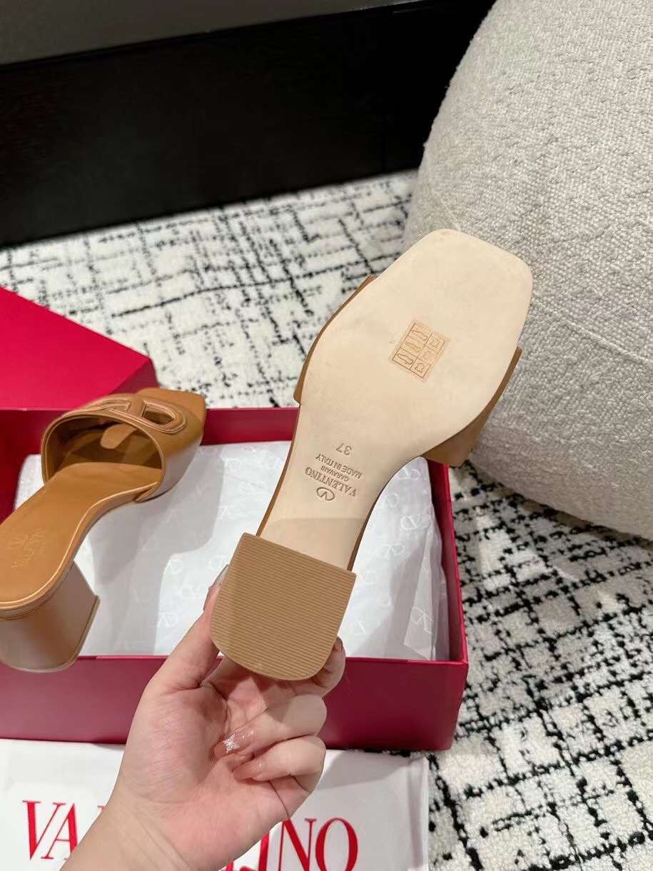 Valentino Garavani Women's Heel Sandals 6cm - Image 2