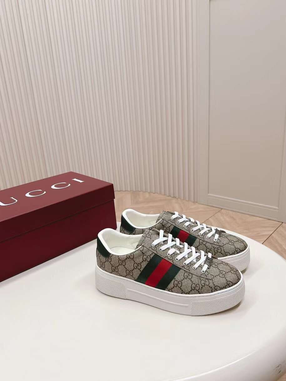Gucci TPU Unisex Shoes New Collection 2024 - Image 6