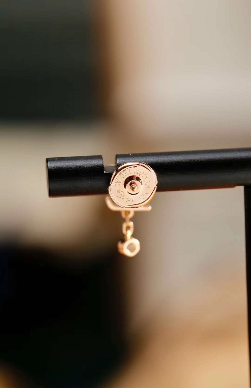 Louis Vuitton Monogram Earing - Image 6
