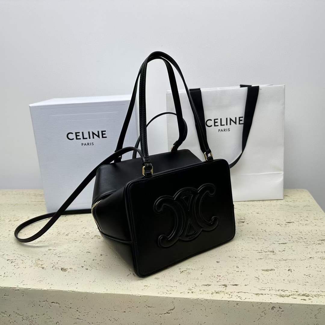 Celine Folded Cube Leather Bags 111383DU3.01HT - Image 9