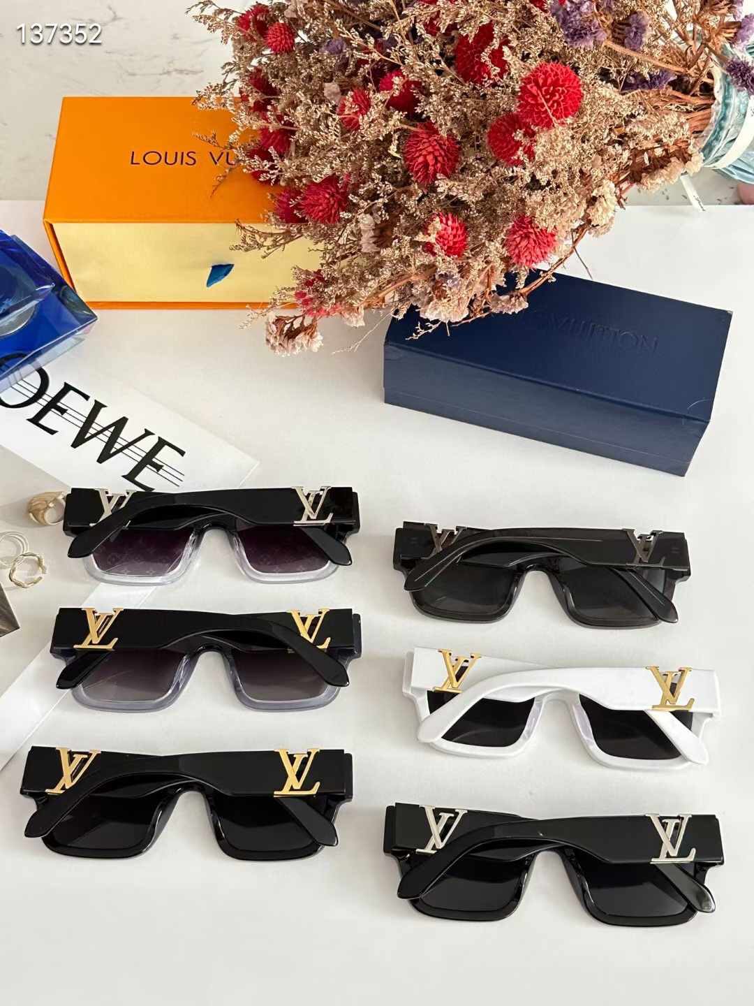 Louis Vuitton Sunglasses Z2178E - Image 9