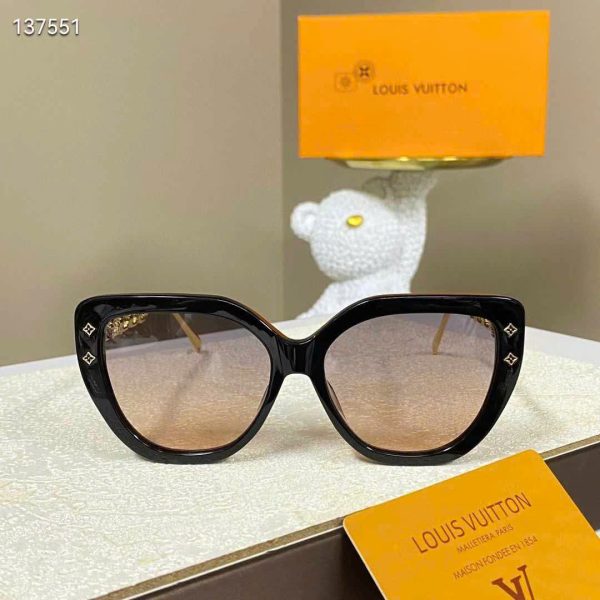 Louis Vuitton Sunglasses Z2106E