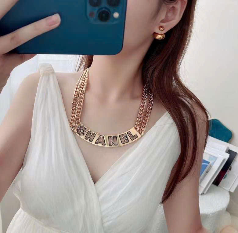 Chanel Necklace New Collection - Image 9