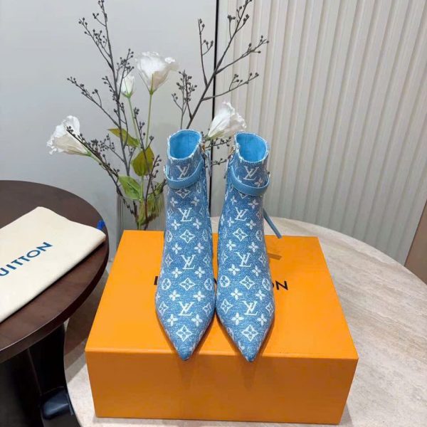 Louis Vuitton LV Logo Ankle Boots 4cm/7cm