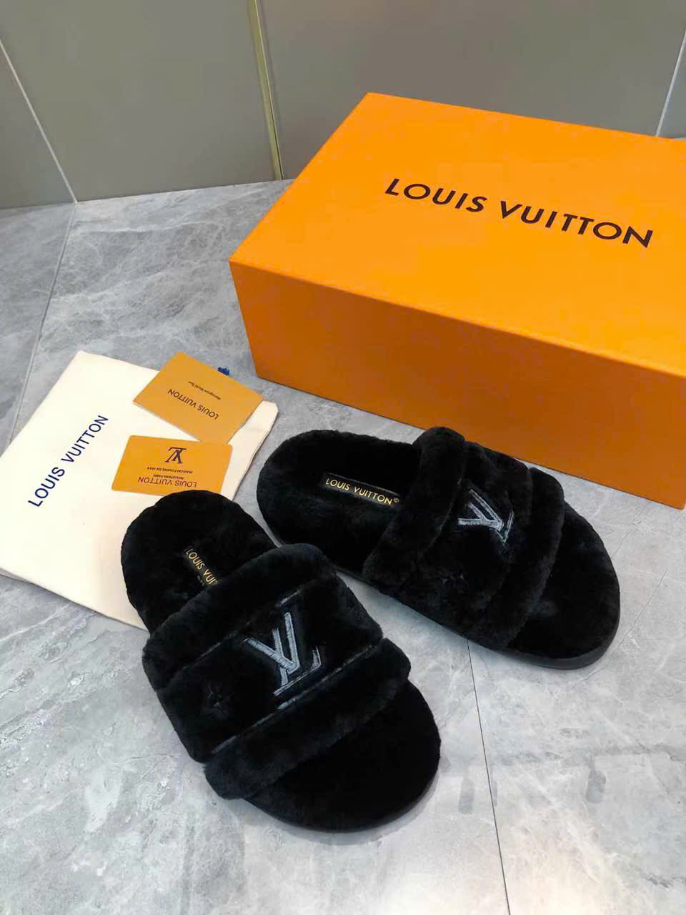 Louis Vuitton Winterbreak Flats Women's - Image 3