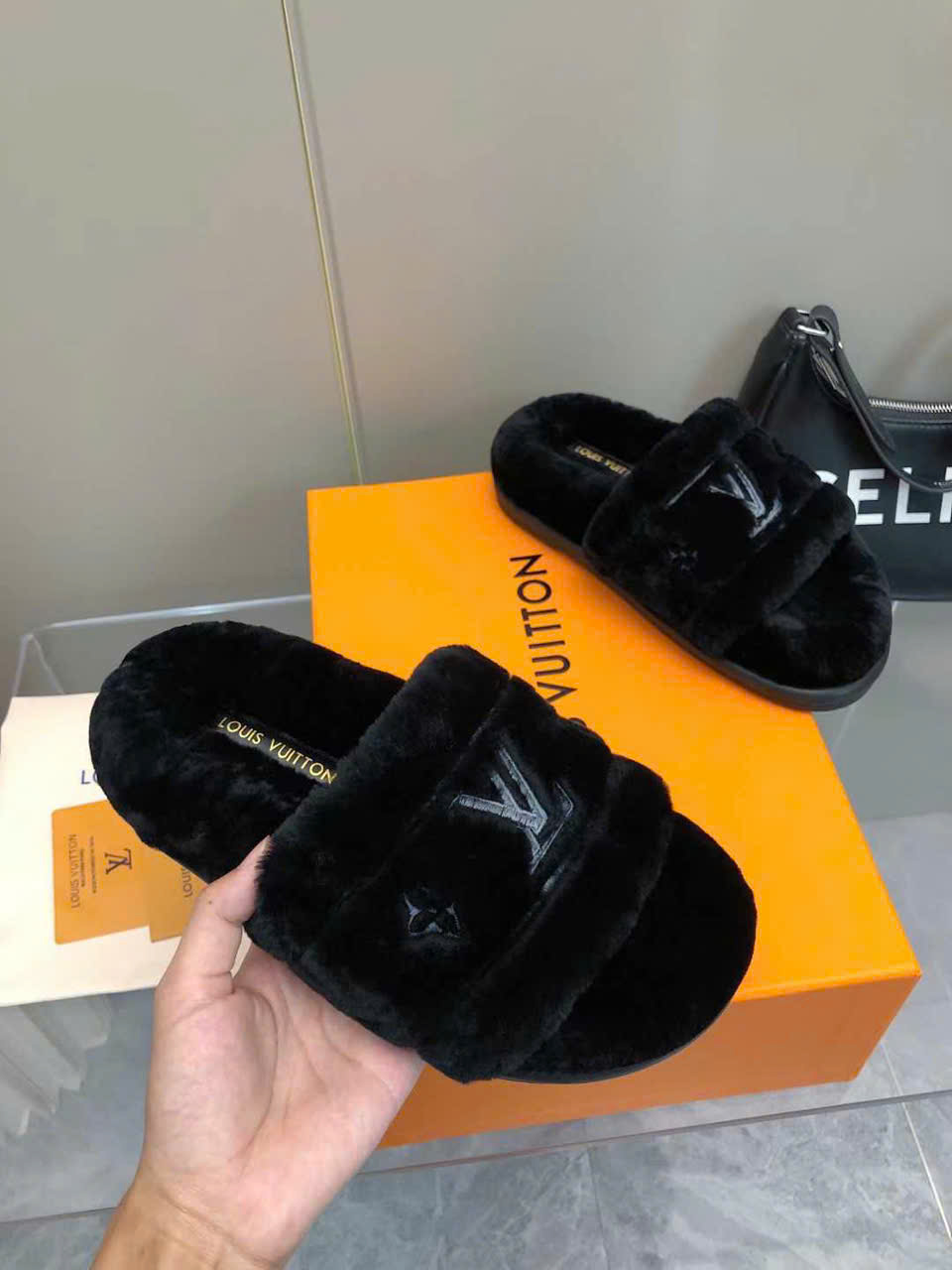 Louis Vuitton Winterbreak Flats Women's - Image 6