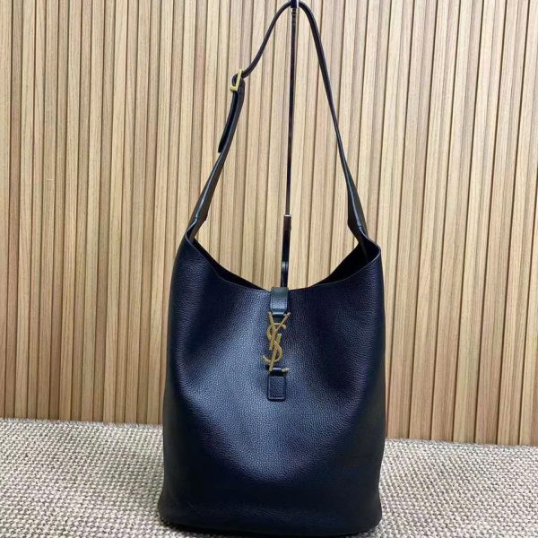 Saint Laurent Hobo Cassandre
