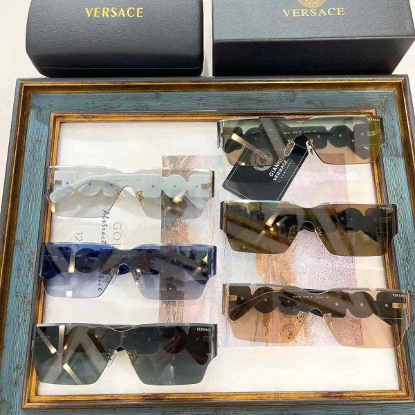 Versace Sunglasses VE 6782