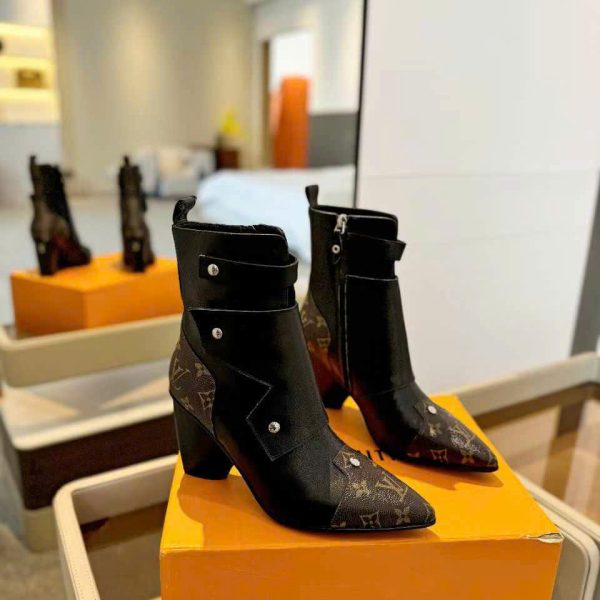 Louis Vuitton Trinity Ankle Boots
