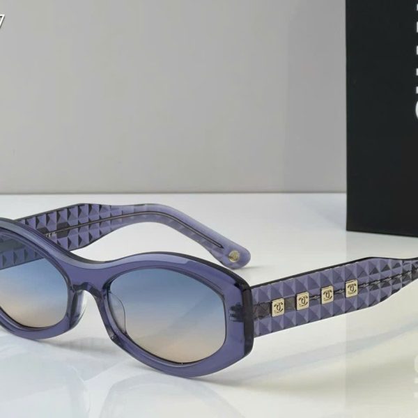 Chanel Sunglasses CH5029