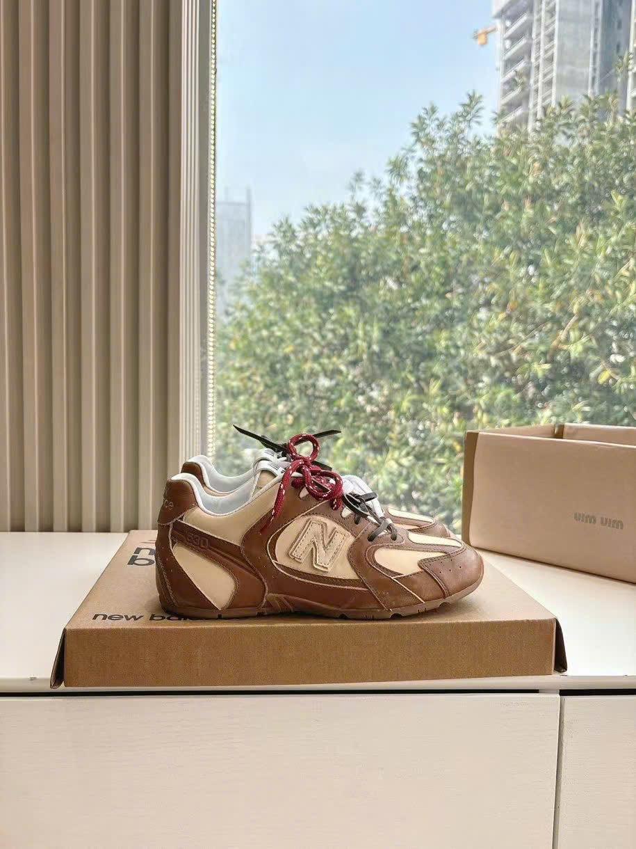 Miu Miu Close Up Sneakers Women's Shoes