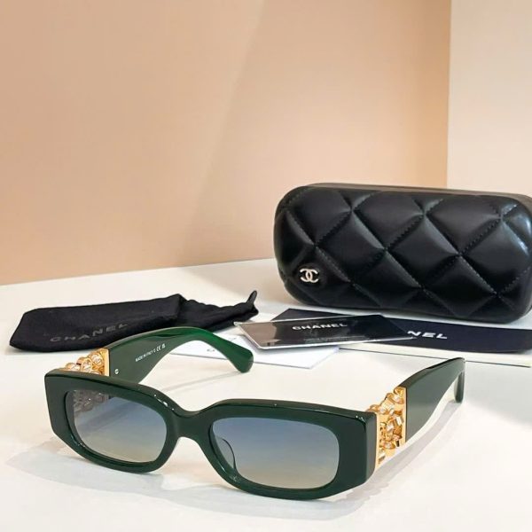 Chanel Sunglasses CH5544