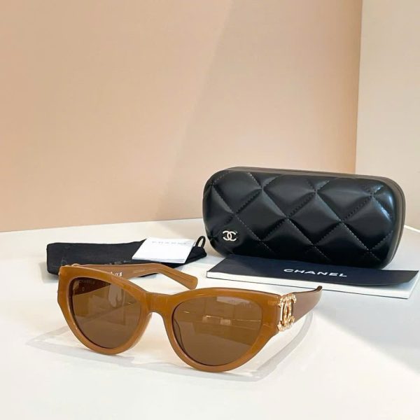 Chanel Sunglasses CH6990