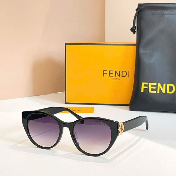 Fendi Sunglasses FD8134