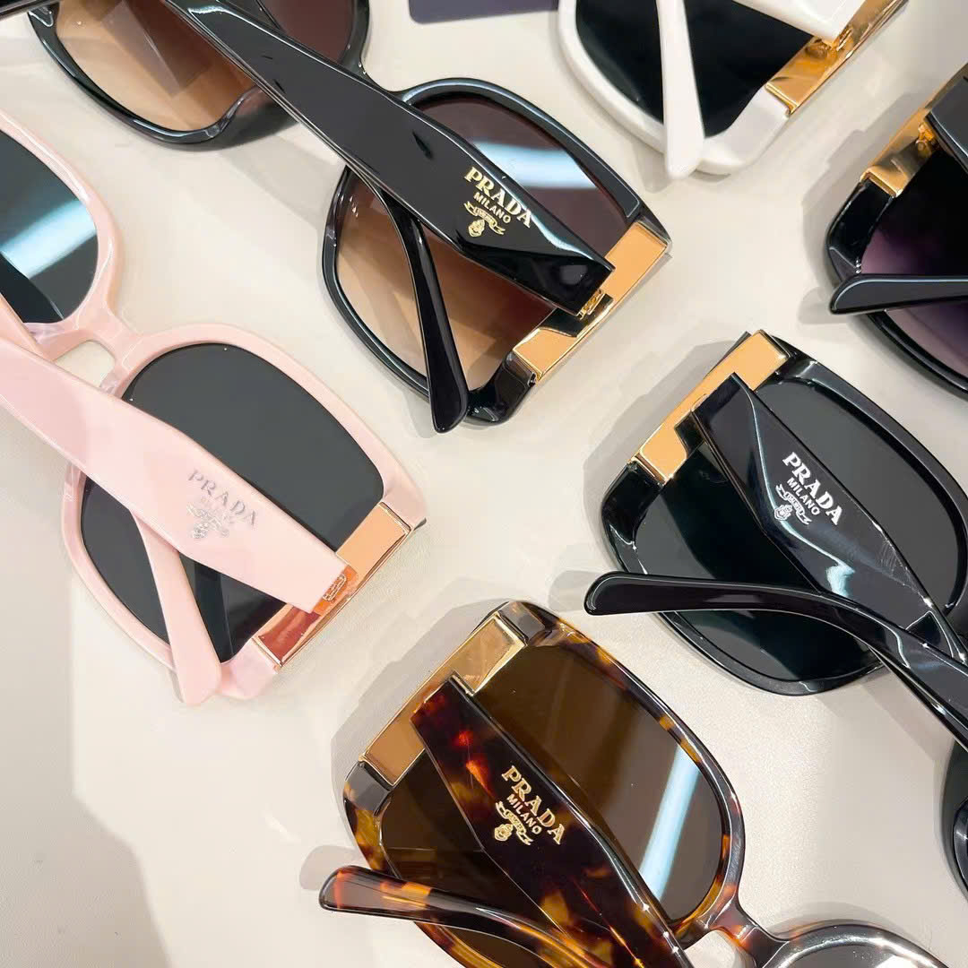 Prada Sunglasses SPR56 - Image 3